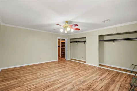 8565 Ridgepoint Drive Houston TX 77055