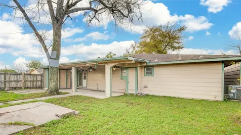 8565 Ridgepoint Drive Houston TX 77055