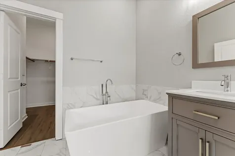 802 Berry Sage Lane Houston TX 77022