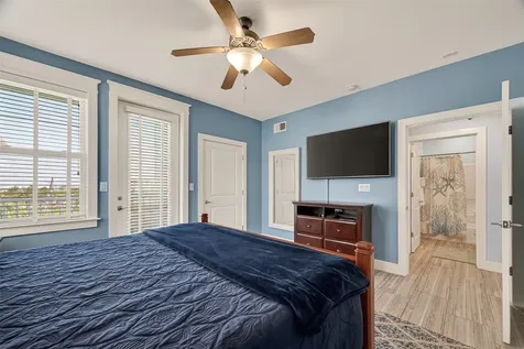 4211 Pointe West Drive 203 Galveston TX 77554