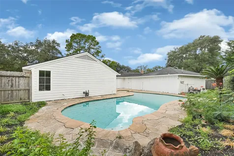 10710 Candlewood Drive Houston TX 77042