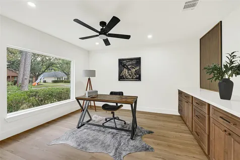 10710 Candlewood Drive Houston TX 77042