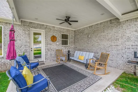 2038 Pebble Bend Drive College Station TX 77845