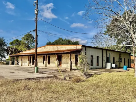 851 County Road 149 Alvin TX 77511