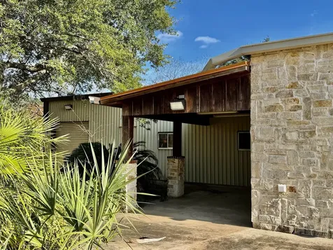 851 County Road 149 Alvin TX 77511