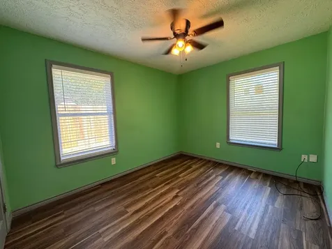 5846 Westover Street Houston TX 77033