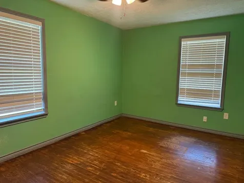 5846 Westover Street Houston TX 77033