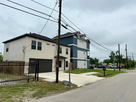 5829 Goforth Street Houston TX 77021