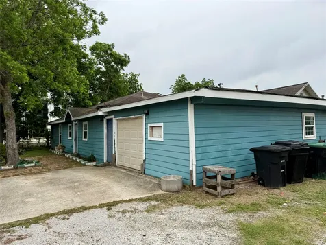 5829 Goforth Street Houston TX 77021