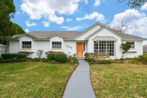 8518 Braesview Lane Houston TX 77071