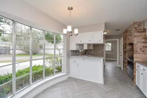 8518 Braesview Lane Houston TX 77071