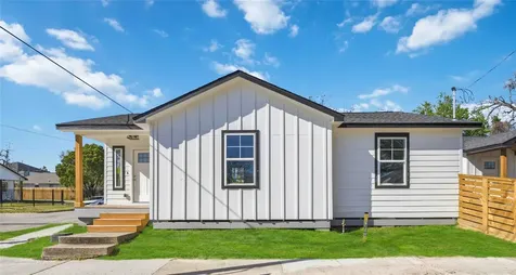 1503 Cavalcade Street 1-2 Houston TX 77009