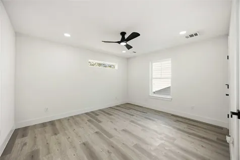 1503 Cavalcade Street 1-2 Houston TX 77009