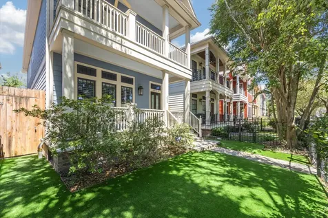 409 W 21st Street Houston TX 77008