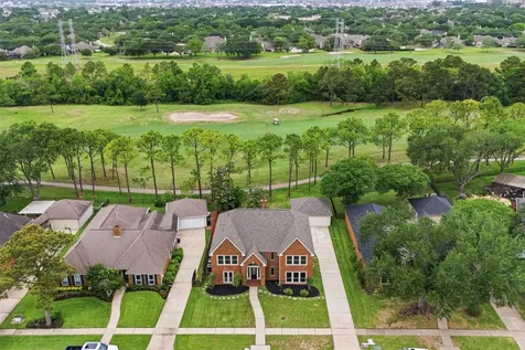 2312 Pebble Beach Drive League City TX 77573