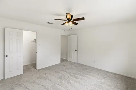 2312 Pebble Beach Drive League City TX 77573