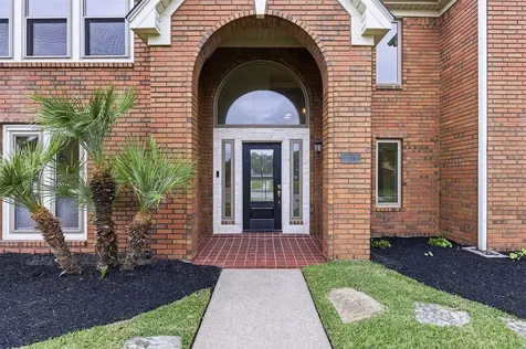 2312 Pebble Beach Drive League City TX 77573