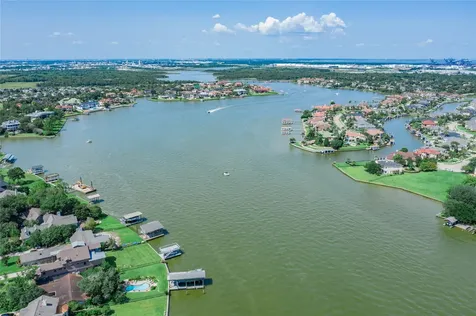 1623 Lake Arbor Drive El Lago TX 77586