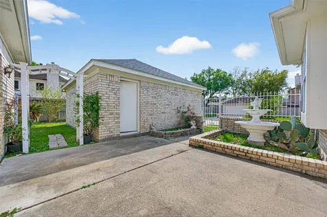 12727 Magnolia Leaf Street Houston TX 77065