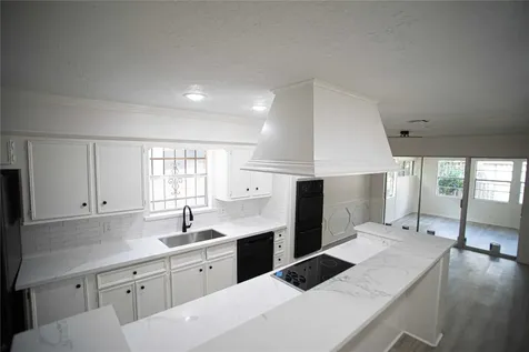 10710 Sandy Shoals Drive Houston TX 77071