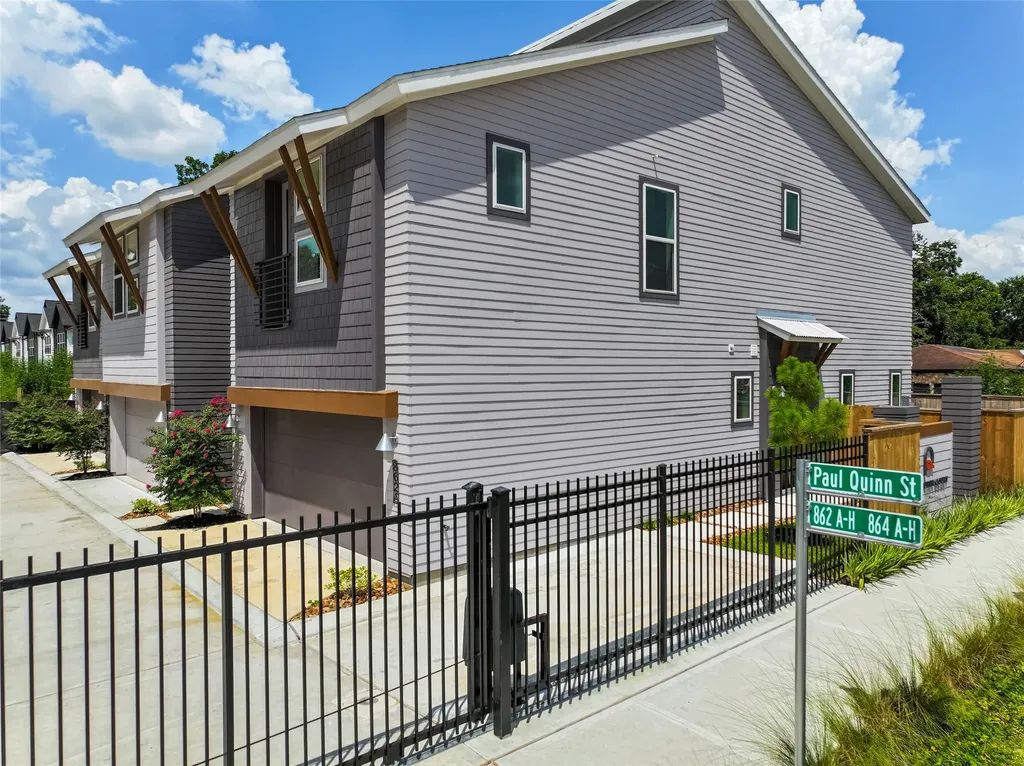 862 Paul Quinn Street Unit B Houston TX 77091