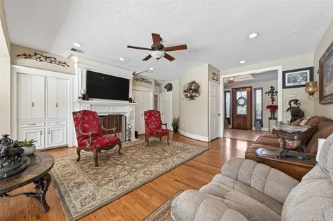 1608 Krenek Road Crosby TX 77532