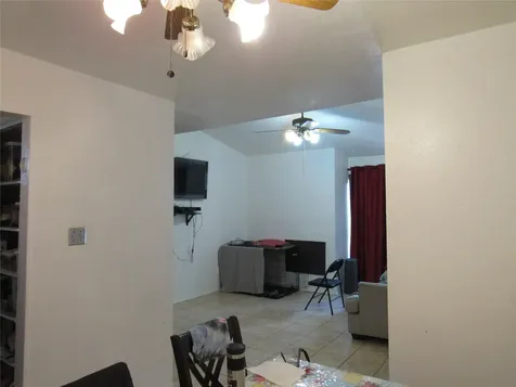 9009 Richmond Avenue 405 Houston TX 77063