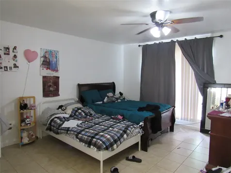 9009 Richmond Avenue 405 Houston TX 77063