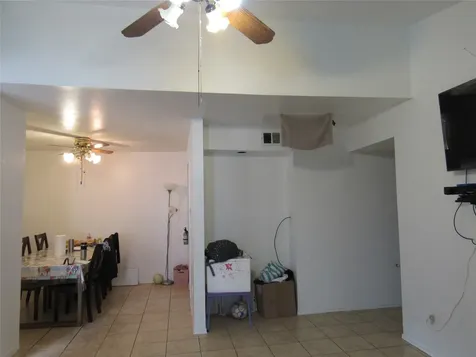 9009 Richmond Avenue 405 Houston TX 77063