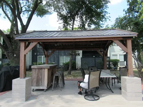 9009 Richmond Avenue 405 Houston TX 77063