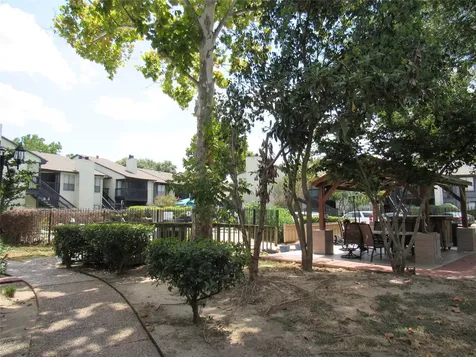9009 Richmond Avenue 405 Houston TX 77063