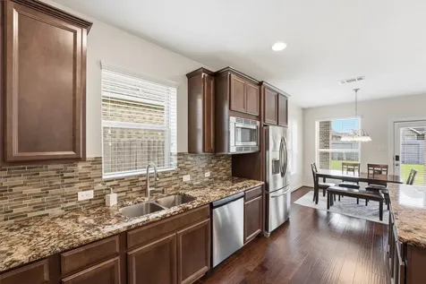 2514 Deerwood Heights Lane Manvel TX 77578