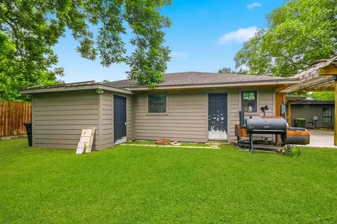 1114 Bobby Street Pearland TX 77581