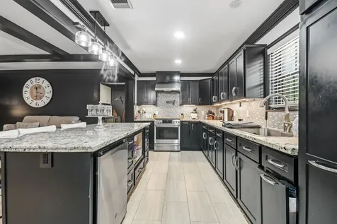 1114 Bobby Street Pearland TX 77581