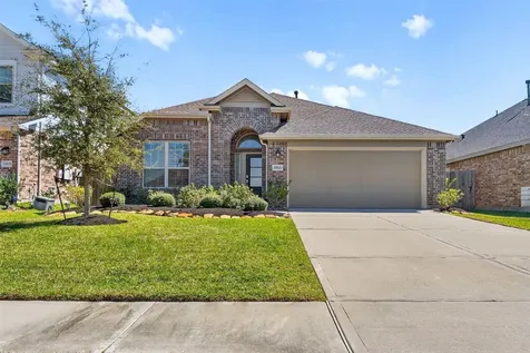 19043 Pinewood Grove Trail New Caney TX 77357