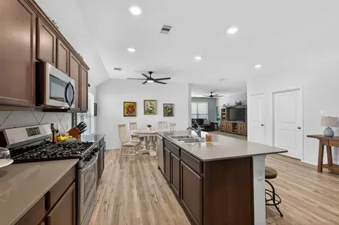 19043 Pinewood Grove Trail New Caney TX 77357
