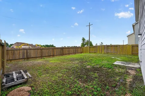 103 Avalon Drive Huntsville TX 77320