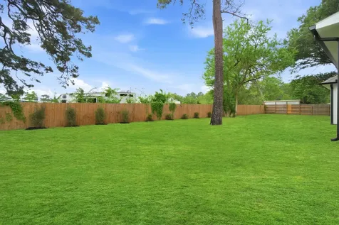 23951 Landrum Village Montgomery TX 77316