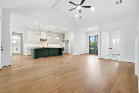 23951 Landrum Village Montgomery TX 77316