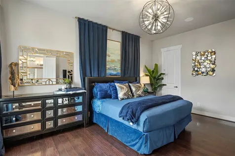 4413 Eli Street Houston TX 77007