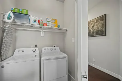 4413 Eli Street Houston TX 77007
