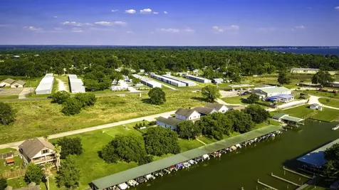 185 Bayview Lane Livingston TX 77351