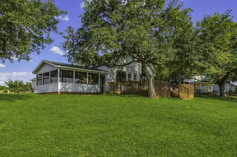 185 Bayview Lane Livingston TX 77351