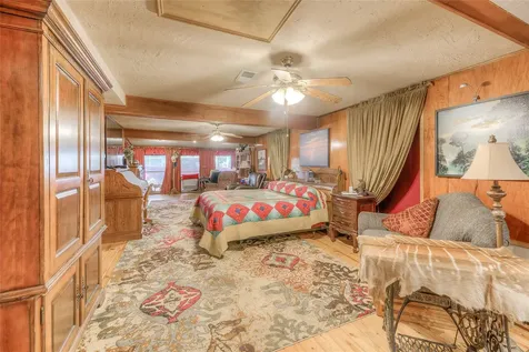 300 L Green Road Cleveland TX 77328