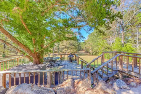 300 L Green Road Cleveland TX 77328