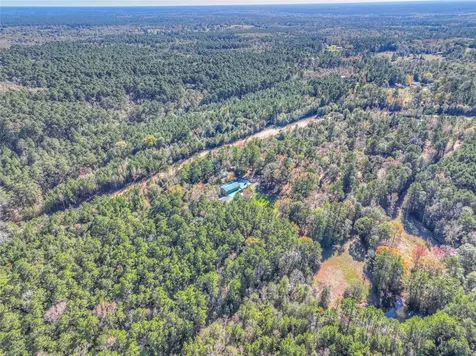 300 L Green Road Cleveland TX 77328