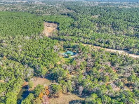 300 L Green Road Cleveland TX 77328