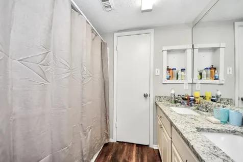 2406 Quiver Lane Houston TX 77067