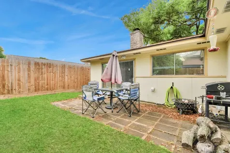 2406 Quiver Lane Houston TX 77067