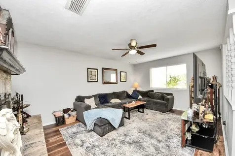 2406 Quiver Lane Houston TX 77067